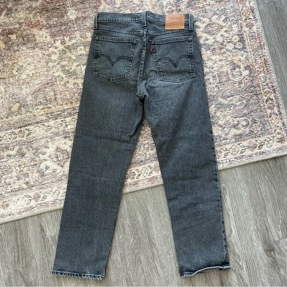 Levi’s Wedgie Straight Jean, 26 - Picture 2 of 6
